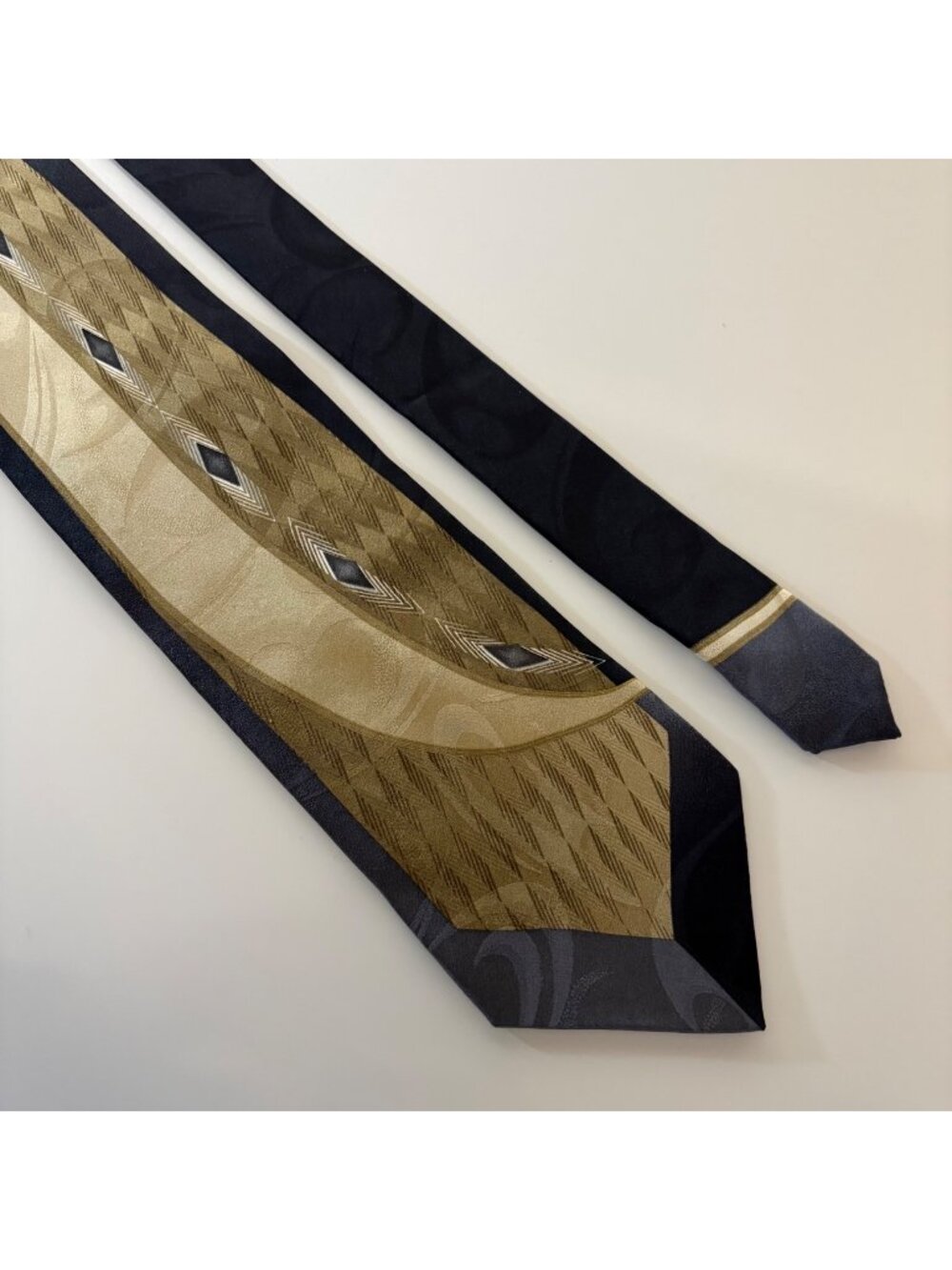 Versailles By Piatelli Designer Silk Tie Gold Black Gray Mens Necktie Office